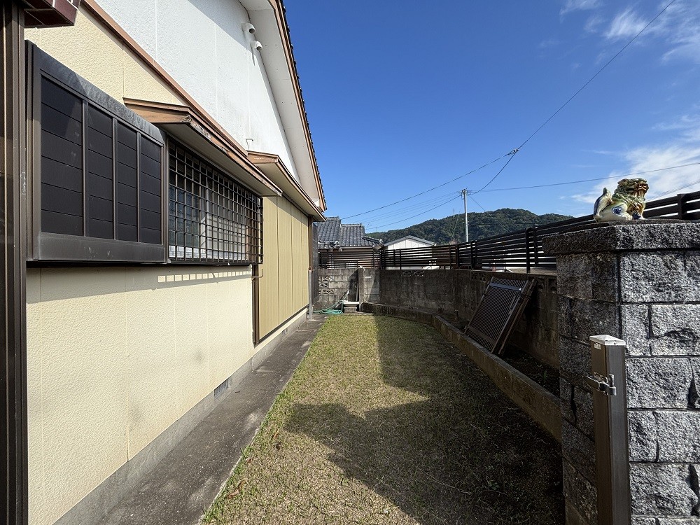 1970s house near the coast in Yamakawanarukawa, Ibusuki