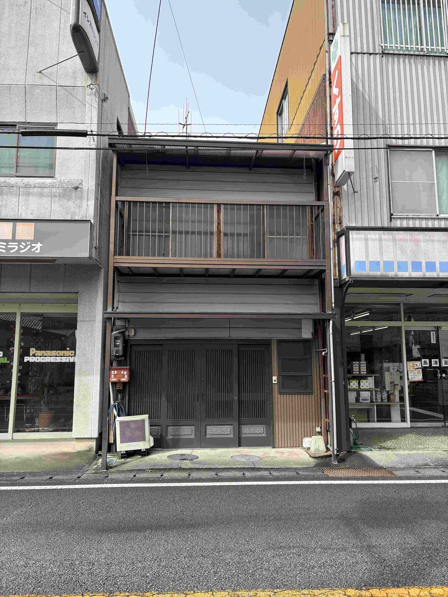 1960s wood house, 3-min walk to station, Shizuoka