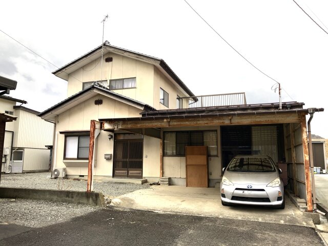 1980s wood house in Fukushima