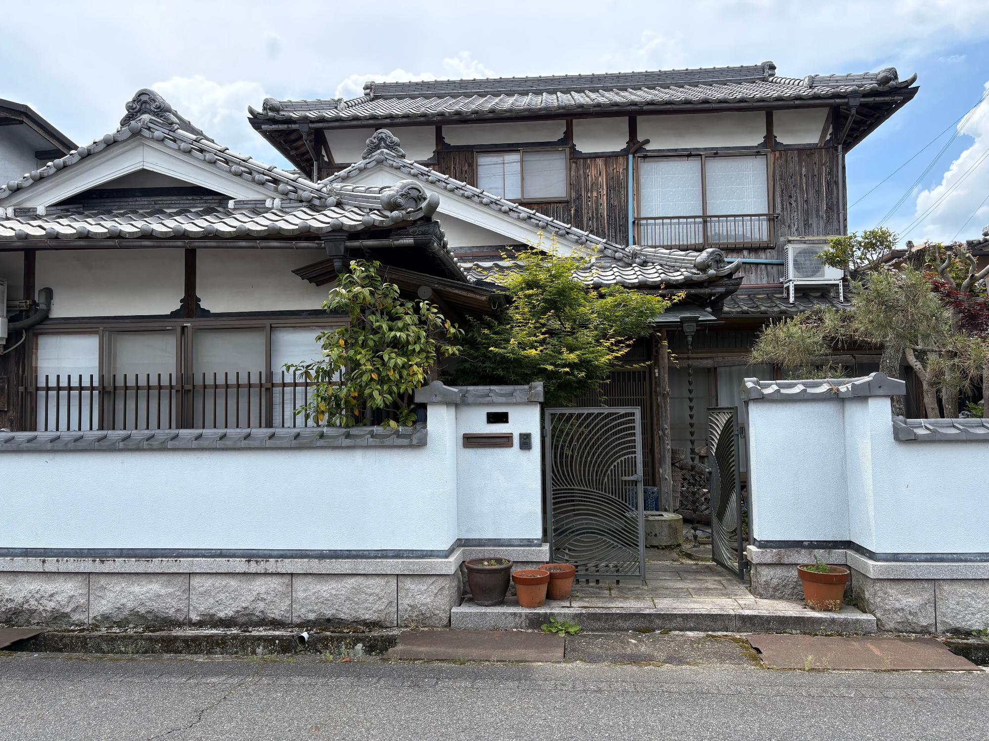 ☆NEW A-135 Charming property! Excellent location near station, various schools, and supermarket ◎
