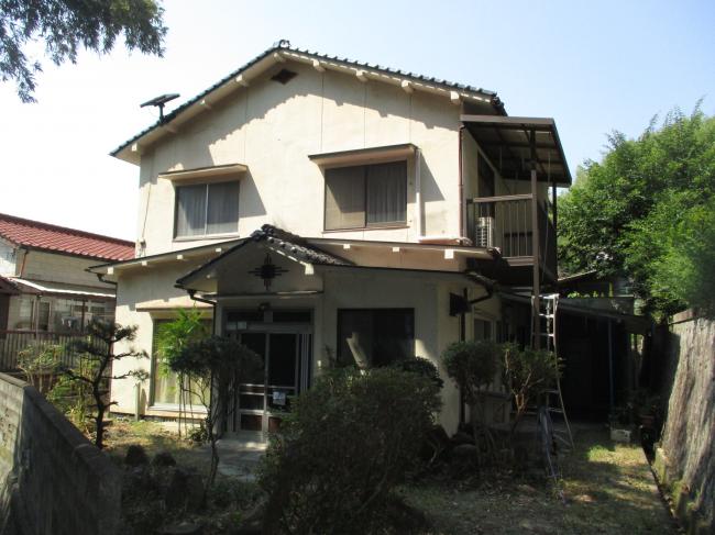 1960s wood house, 17-min walk to station, Okayama