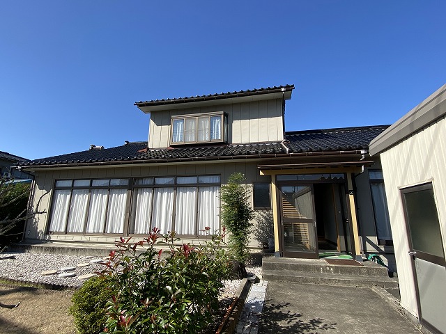 1970s wood house in Toyama