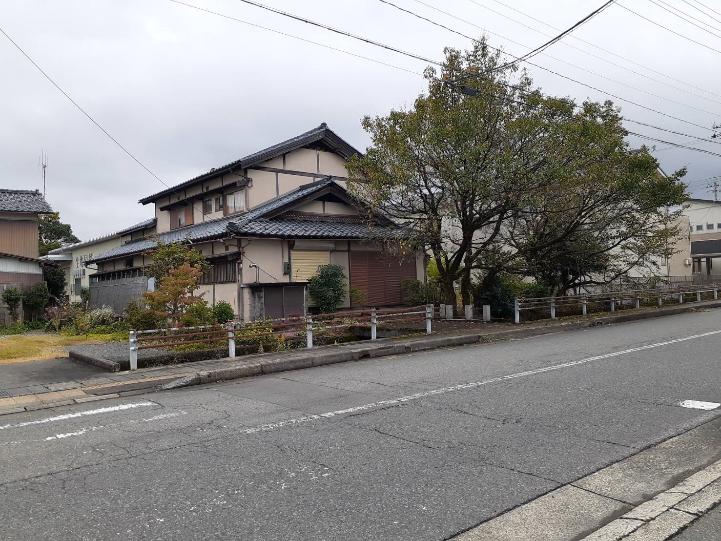 Wood house, 4-min walk to station, Fukui