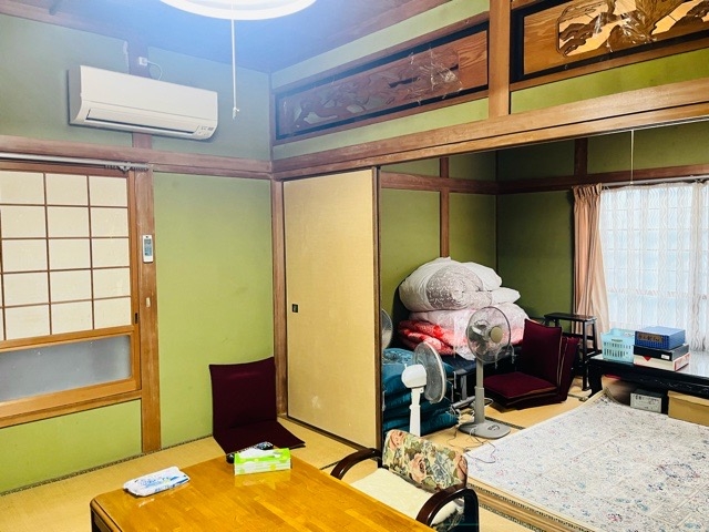 1970s wood house in Hyogo