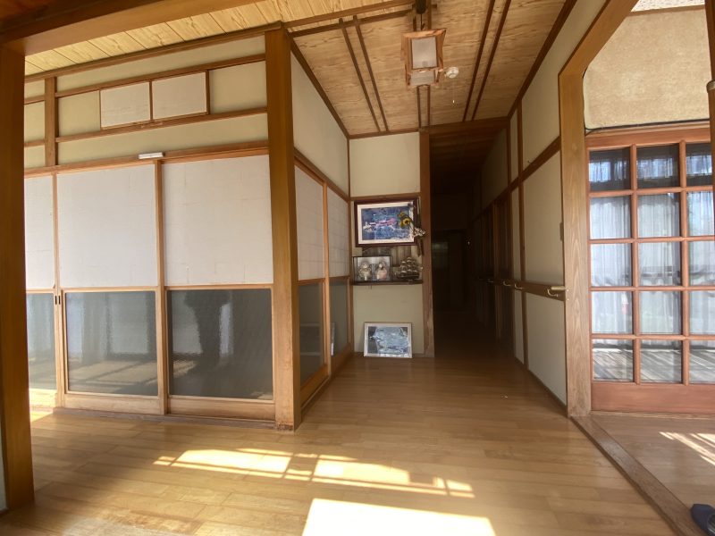 1960s wood house on a large plot in Iwate