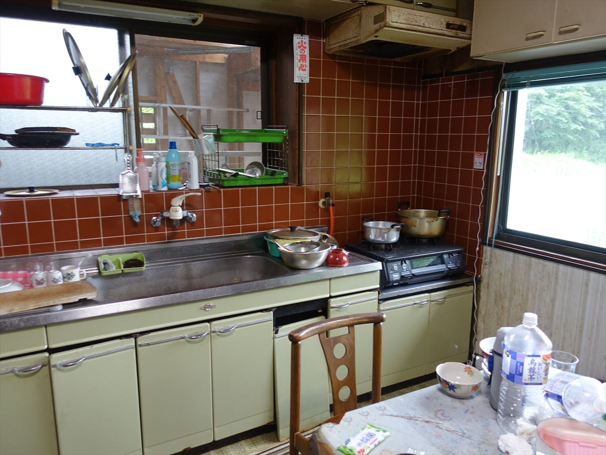 1980s wood house in Akita