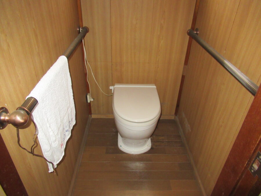 1980s wood house in Aomori