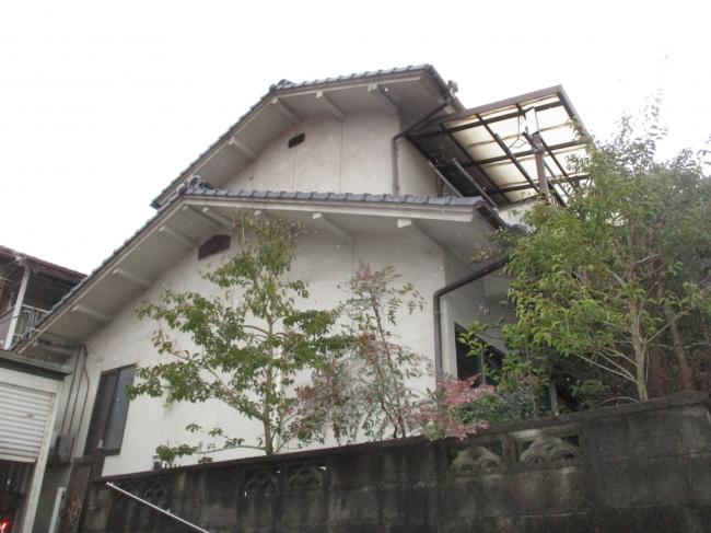 1970s wood house, 17-min walk to station, Okayama