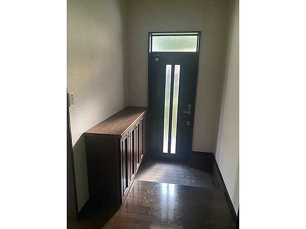 1990s wood house on a large plot in Iwate