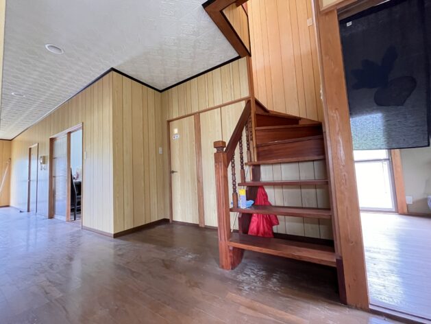 1980s wood house in Ehime