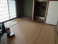 1980s wood house, 14-min walk to station, Tottori
