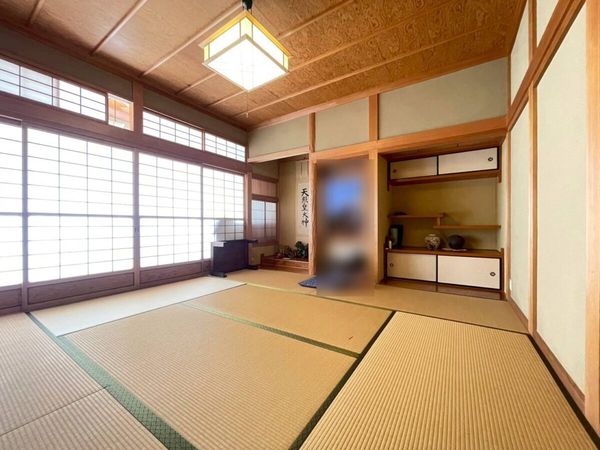 House on a large plot in Hyogo