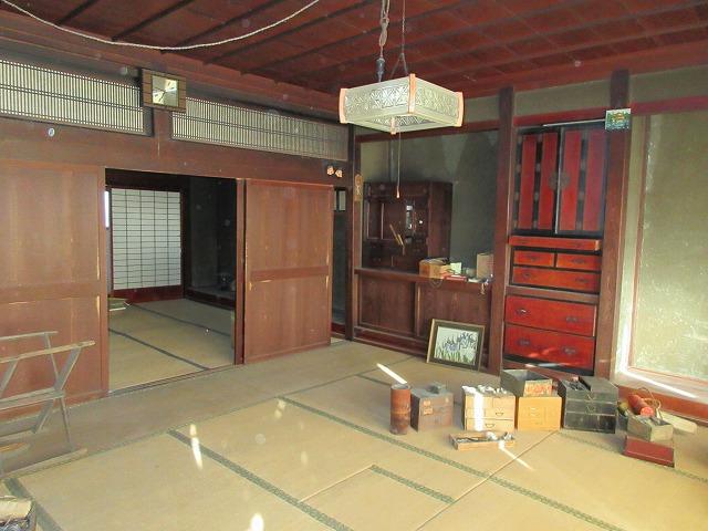 Historic farmhouse with storehouse and agricultural land, Toyohira