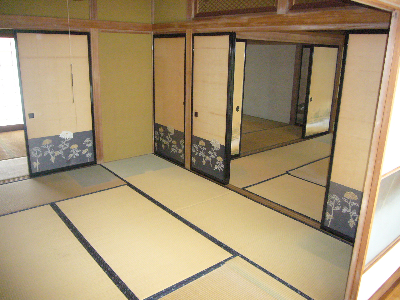 1960s wood house, 13-min walk to station, Nagano
