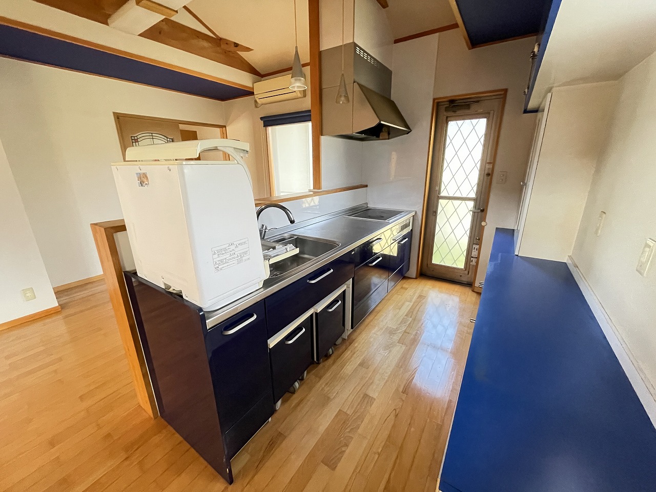 2000s wood house in Ehime