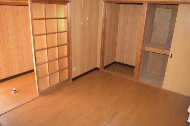 Wood house in Kochi