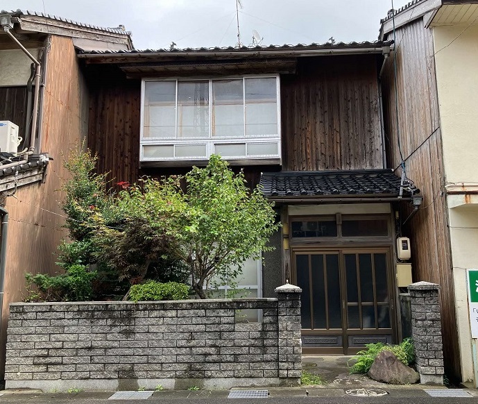 1970s wood house in Tottori