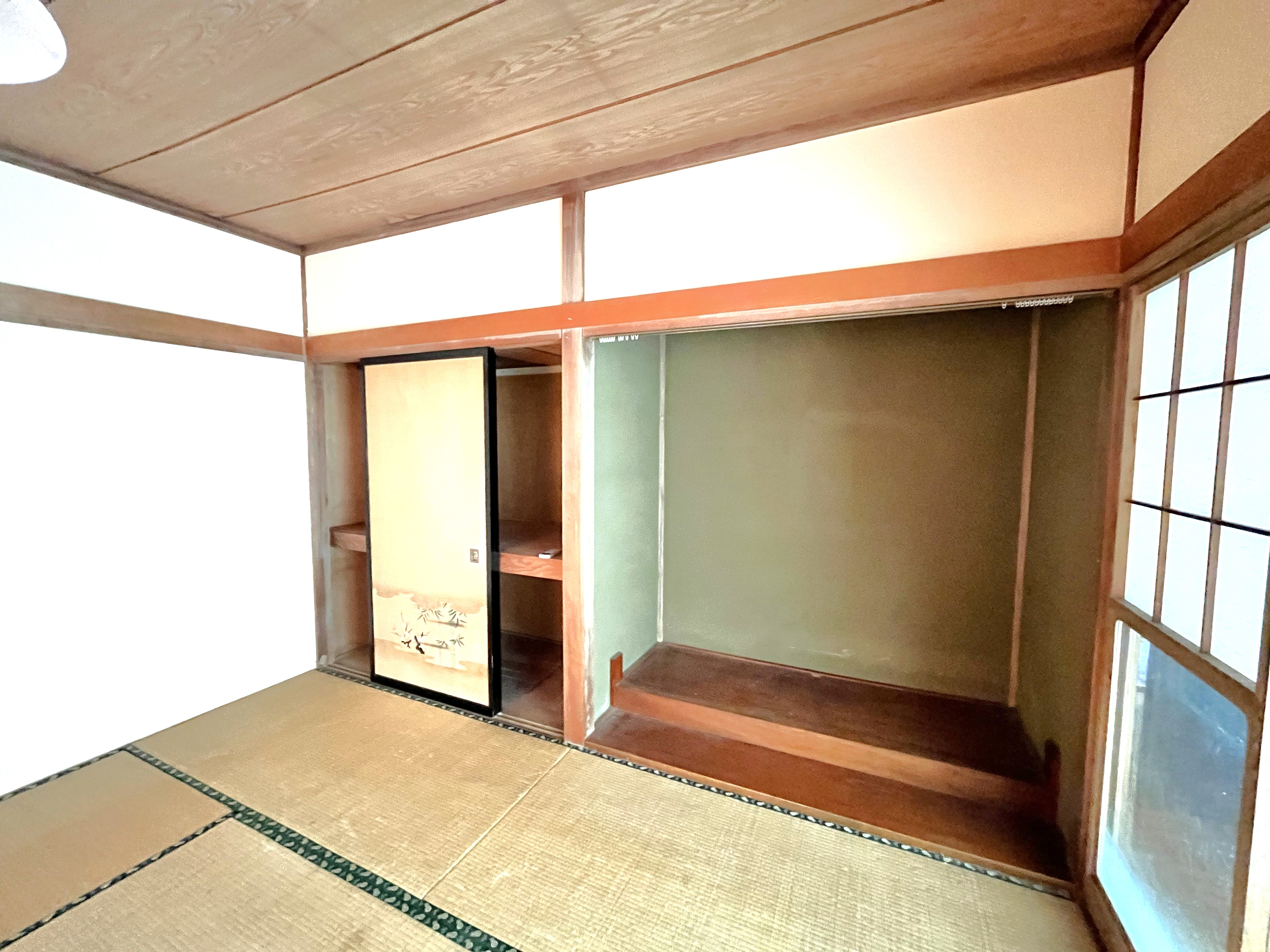 1970s wood house in Nagano