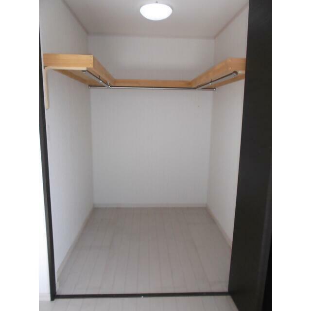 2010s wood house in Mie