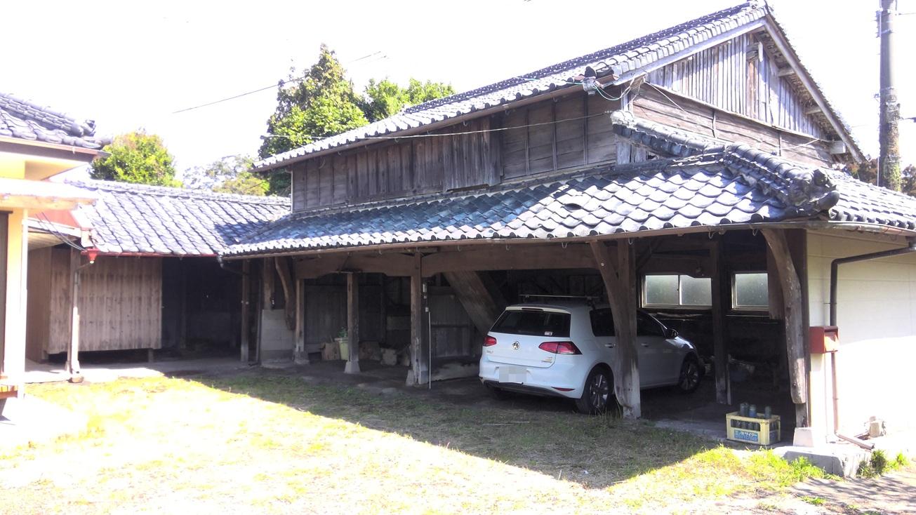 1960s wood house on a large plot in Koyama, Kimotsuki