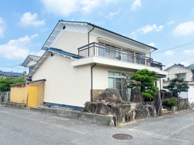1970s wood house in Kasaoka