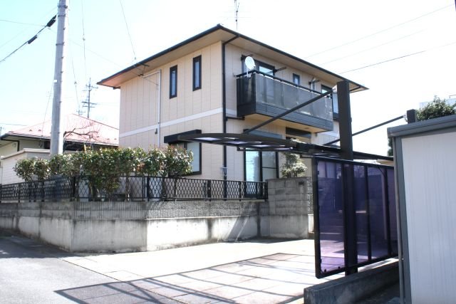 1990s wood house, 8-min walk to station, Nagano