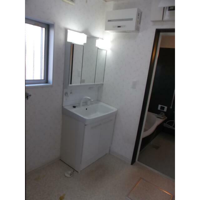 2010s wood house in Mie