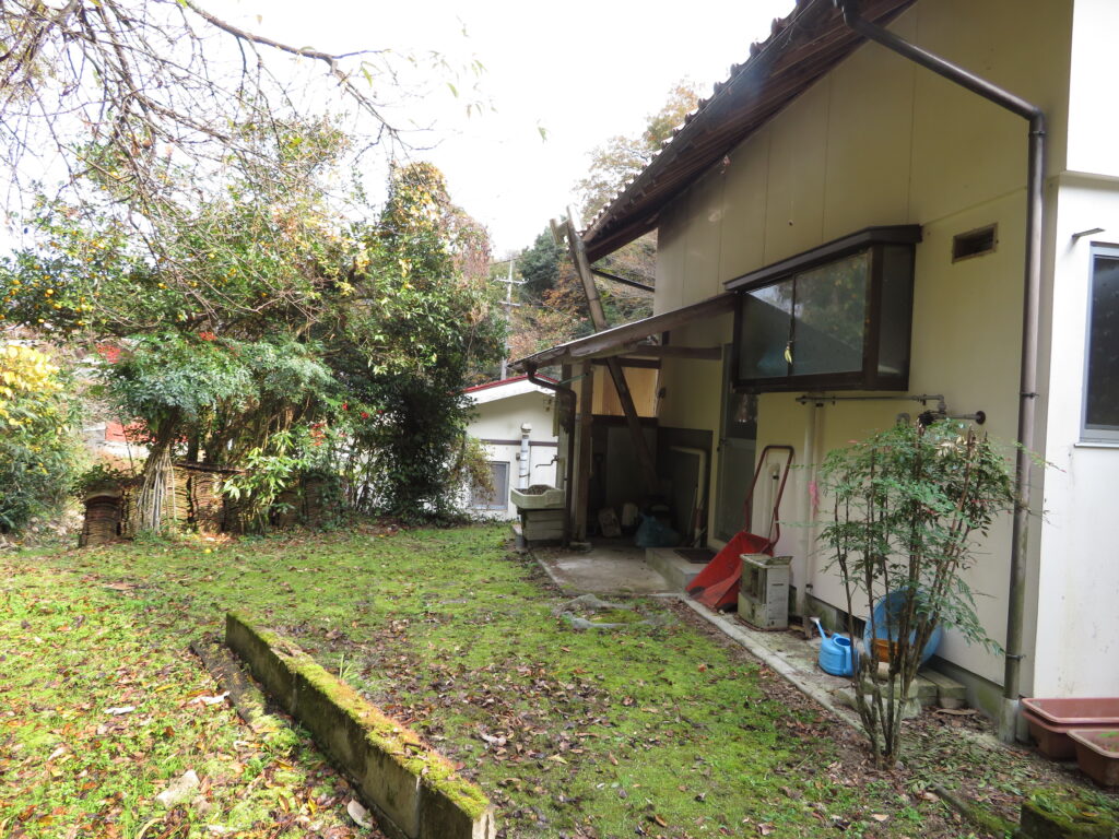 1980s wood house in Shimane
