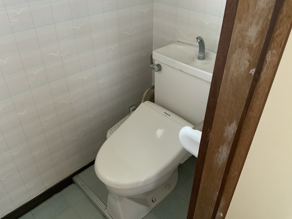 1980s wood house, 11-min walk to station, Yamaguchi