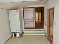 1970s wood house on a large plot in Niigata