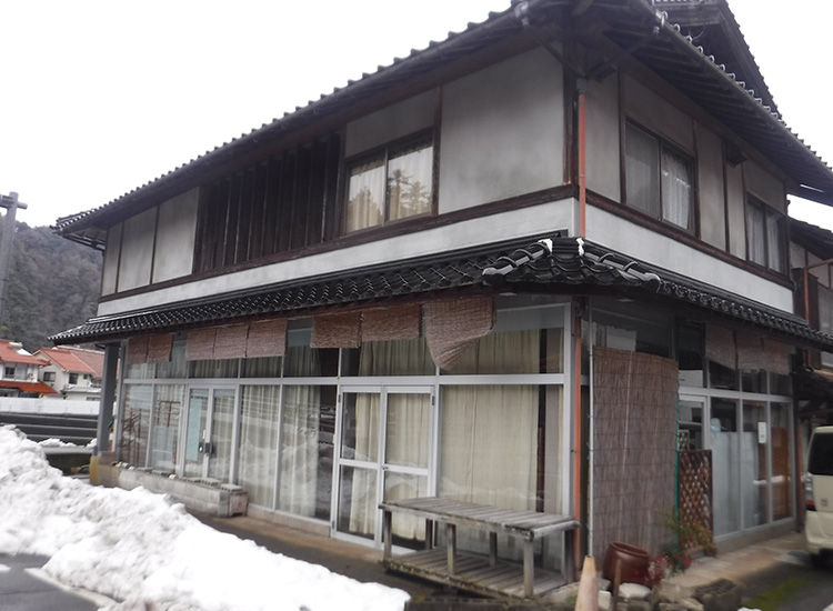 1970s house in Shimane