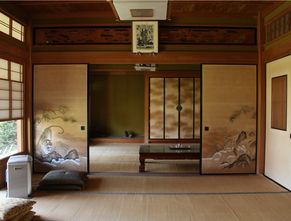 Wood house in Shiga