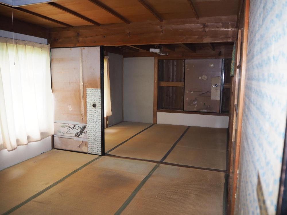1960s wood house in Tokushima