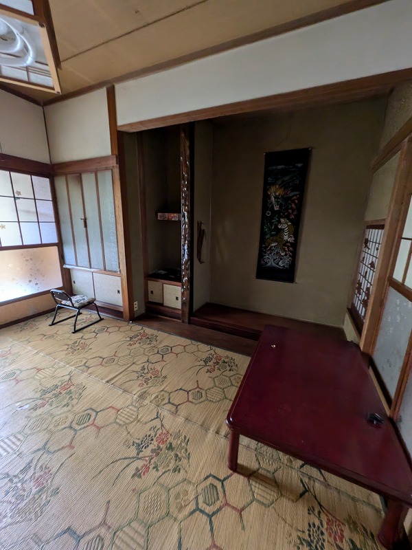 Wood house, 4-min walk to station, Saga