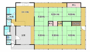 1930s wood house on a large plot in Shimane