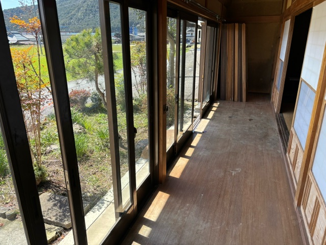 1970s wood house in Hyogo