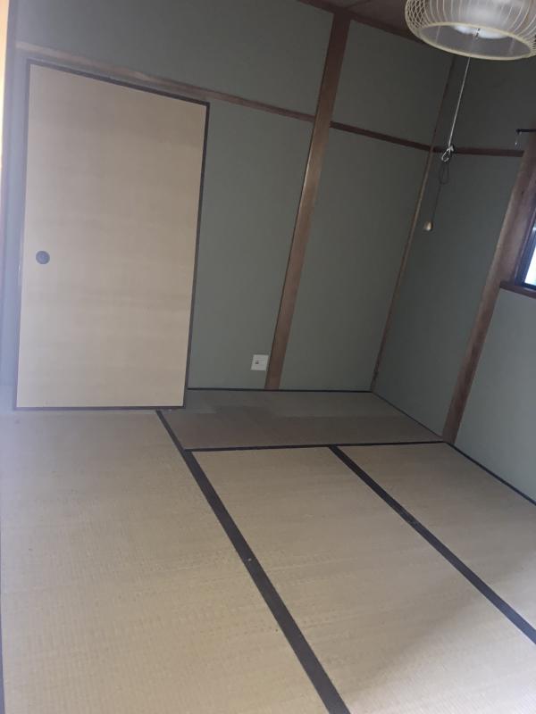 1980s wood house in Mie