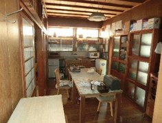 1960s wood house on a large plot in Niigata