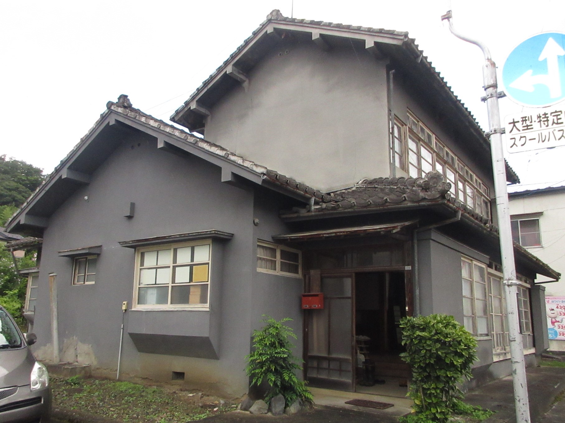 1960s wood house, 12-min walk to station, Iwate