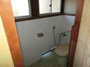 1960s wood house, 13-min walk to station, Kawanishi, Yusui