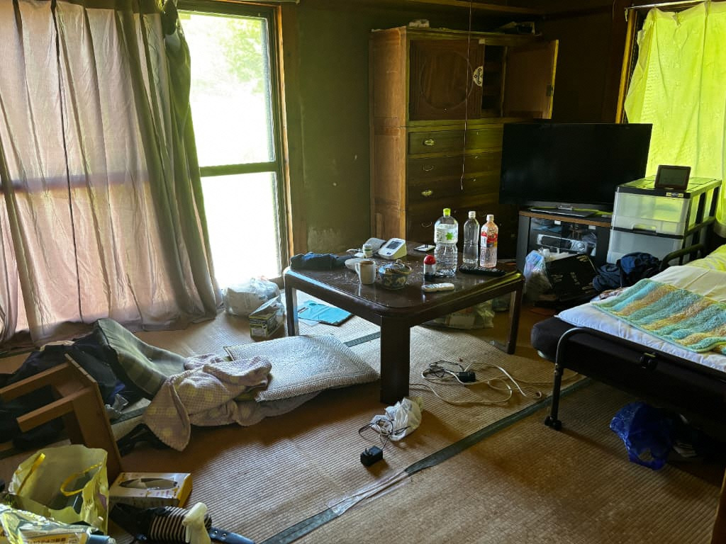 1970s wood house in Nagasaki