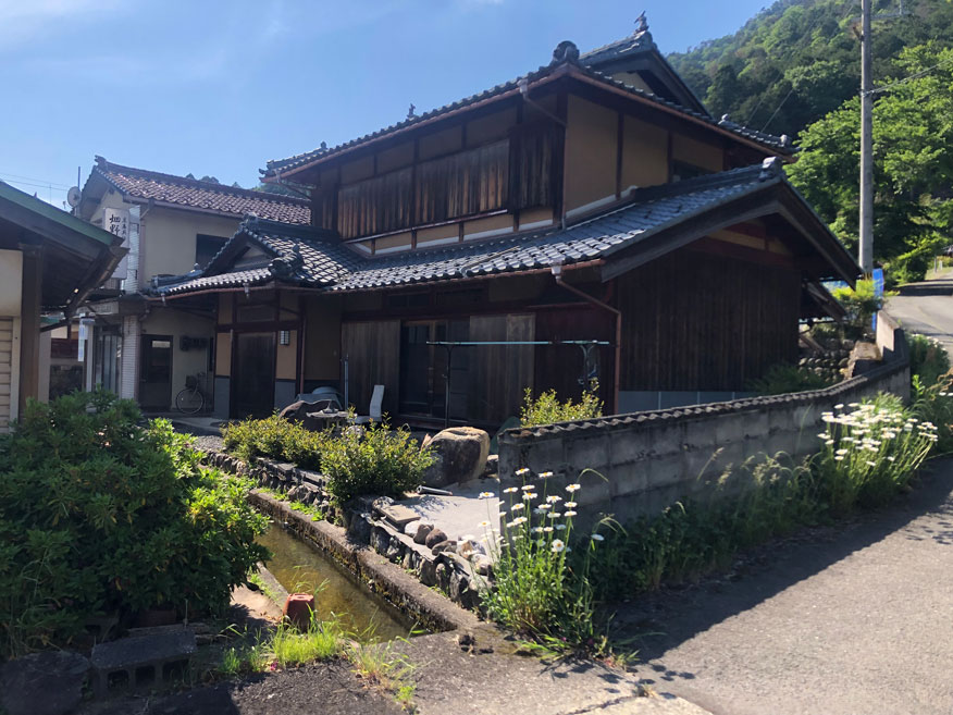 1980s wood house with outbuildings in Miyama, Nantan