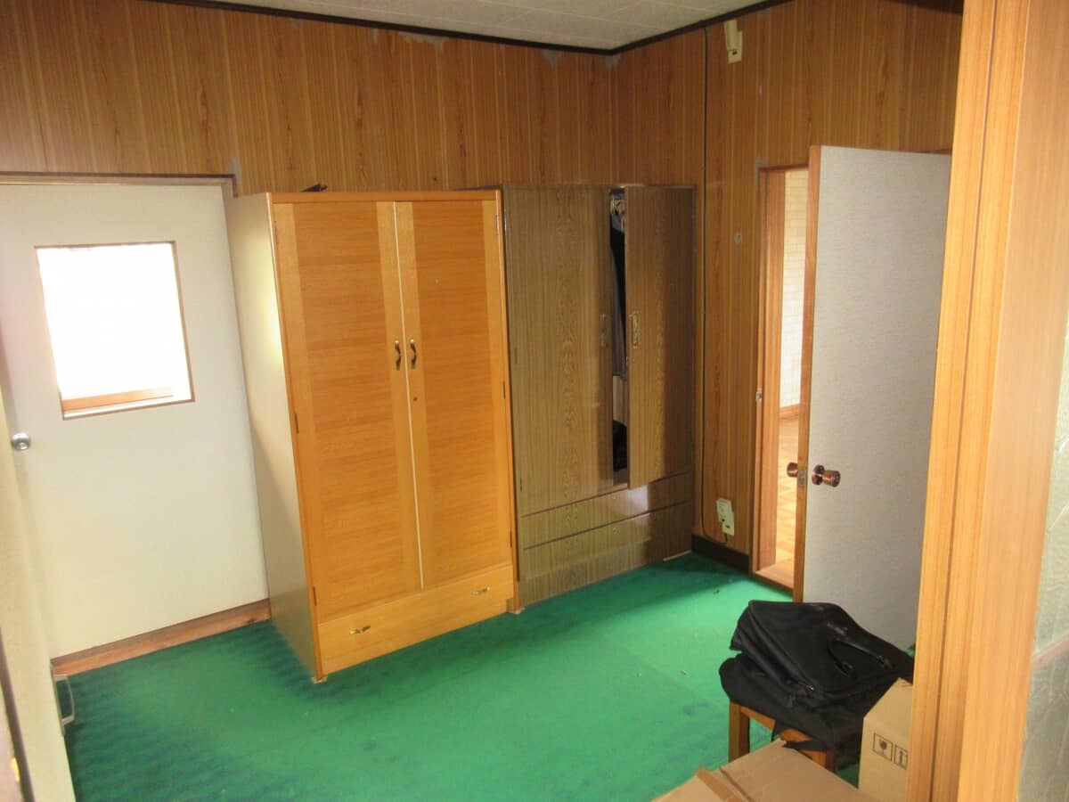 1970s wood house
