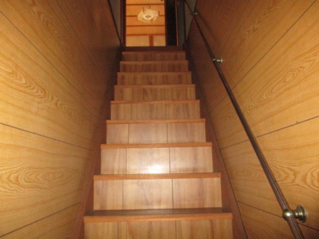 1970s wood house on a large plot in Okayama