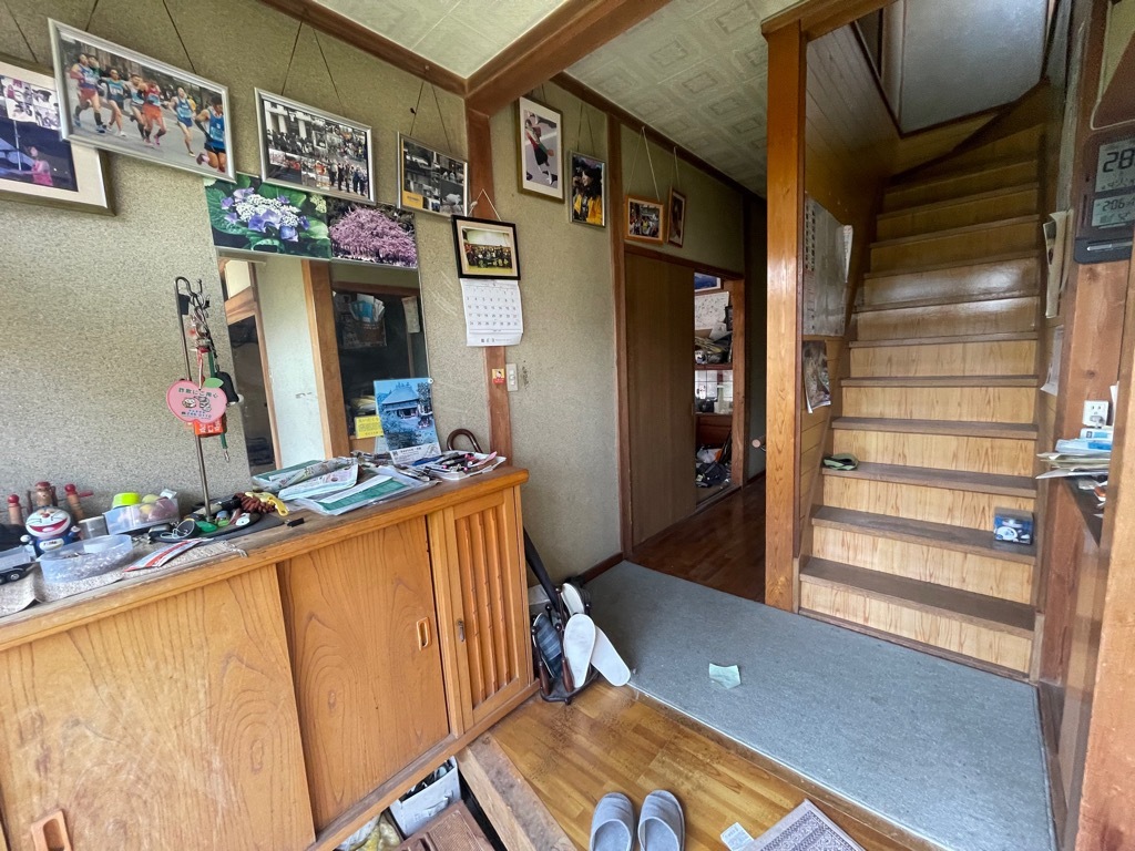 1970s wood house on a large plot in Nagano