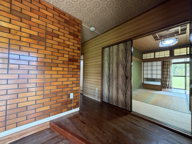 Wood house near the coast in Ei, Minamikyushu