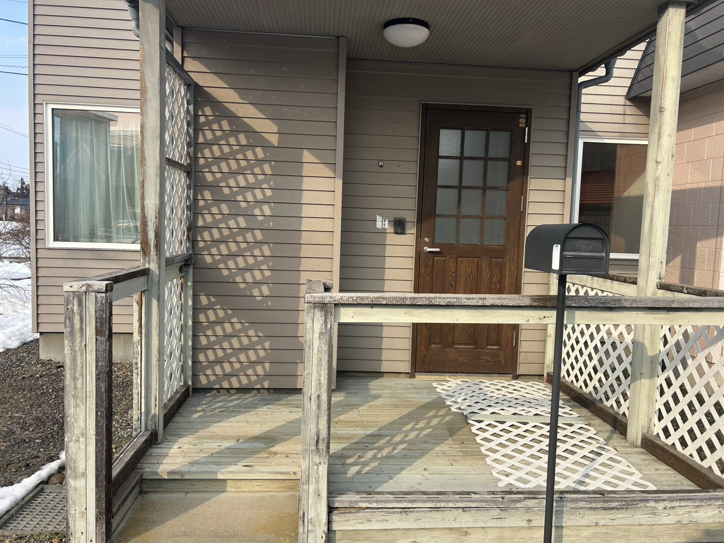 1990s wood house on a large plot in Iwate