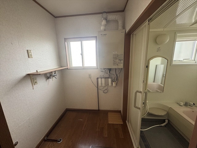 2000s wood house in Aomori