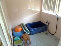 1960s wood house, 14-min walk to station, Tottori