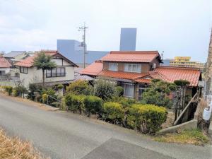 1960s wood house, 1-min walk to station, Shimane